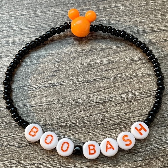 Disney World Inspired Boo Bash Custom Bracelet W/ Mickey Mouse Ears Bead - Picture 1 of 5